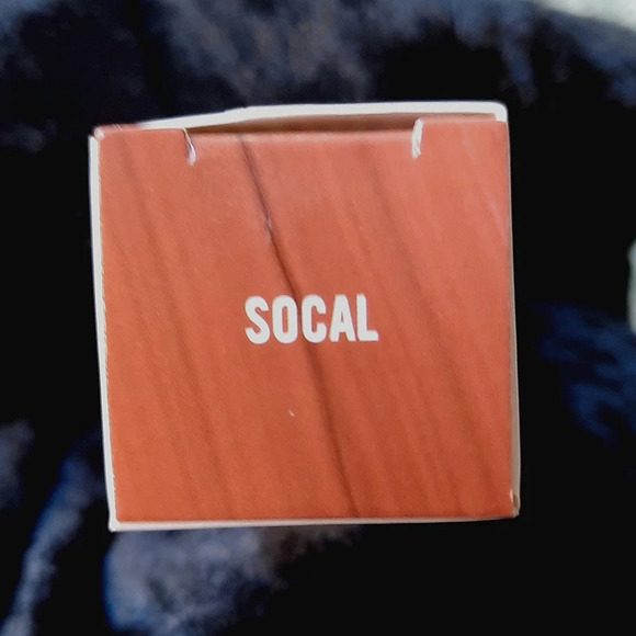 IBY Beauty Lip Lock'd Satin Cream Lipstick SOCAL - Picture 4 of 4